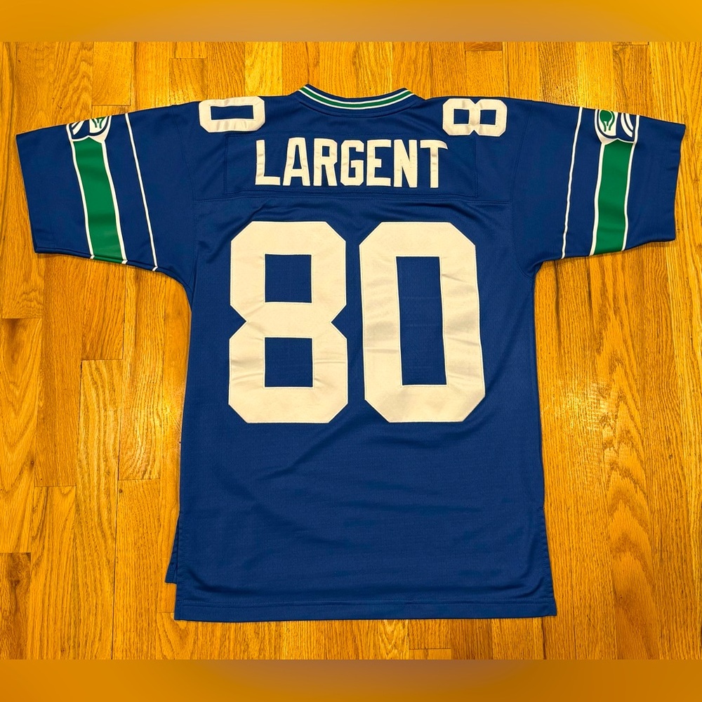 Authentic MITCHELL & NESS  Steve Largent 1985 Replica Collection / Men’s Medium